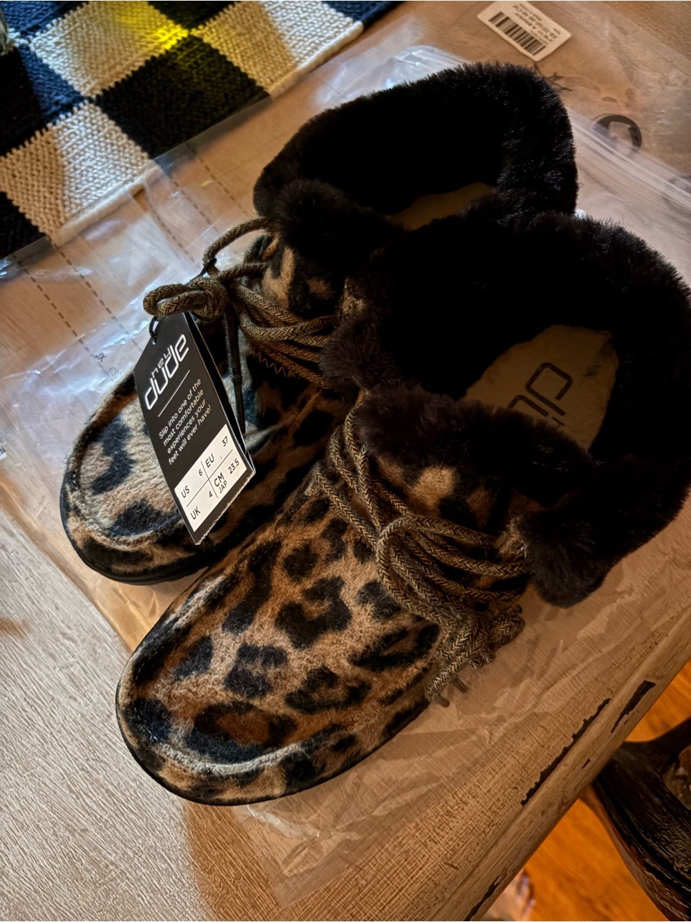 Hey Dude Women's Leopard Print Faux-Fur Lined Lace-Up Slippers - Brown & Black
